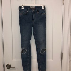 COPY - Free People Busted Knee Jeans “Midstone” S…